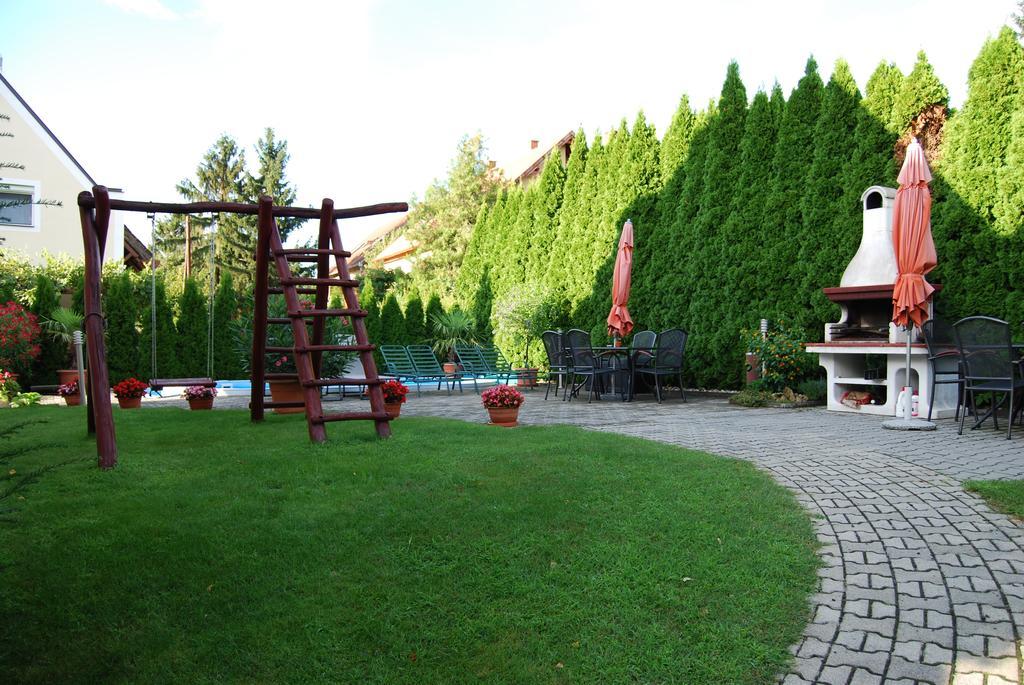 Barackvirag Vendeghaz Hotel Tihany Exterior photo